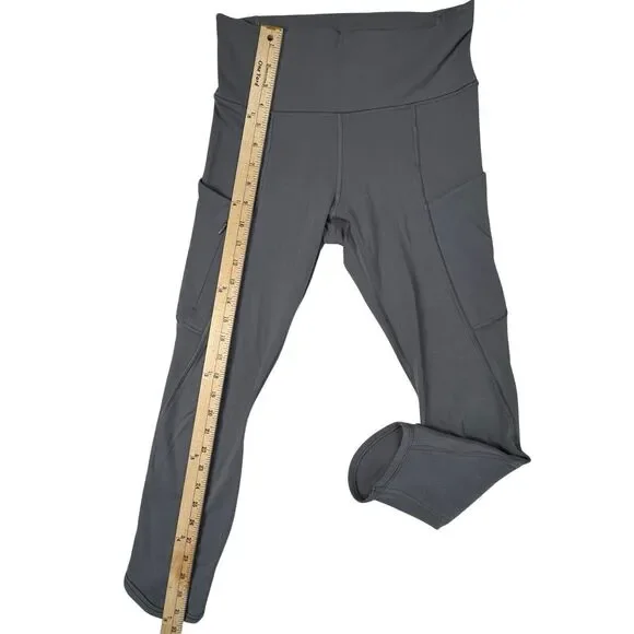 Athleta Relay Capri Pants Gray Size XS High Rise Pockets Workout - Picture 3 of 10